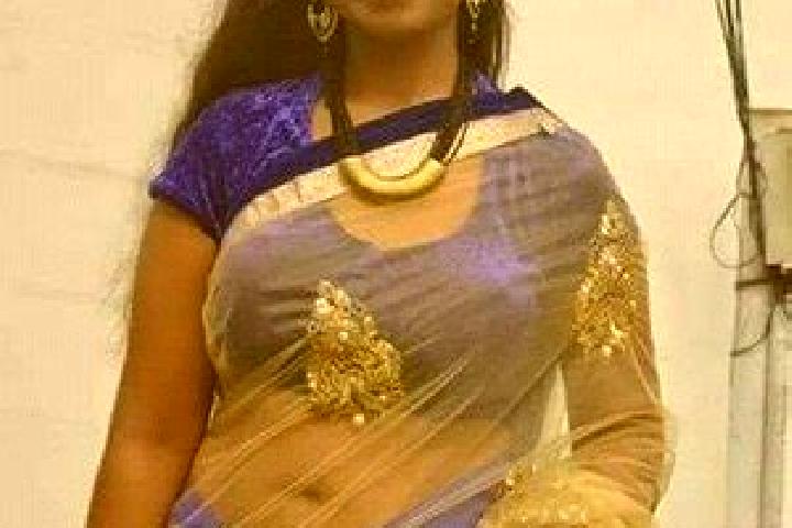 Amelia, 32 — Escort in Dumari urf Damodarpur Shahjahan, India