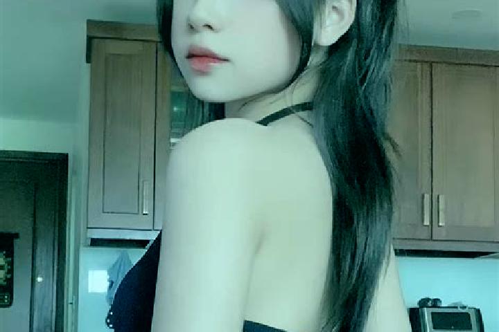 Amelia, 32 — Escort in Dung, France