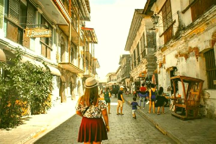Amelia, 32 — Escort in Luzon, Philippines