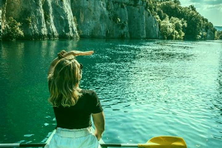 Amelia, 32 — Escort in Mouanatrindri, Mayotte