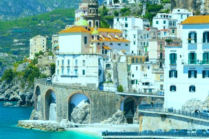 Amelia, 32 — Escort in Villaggio Residenziale, Italy