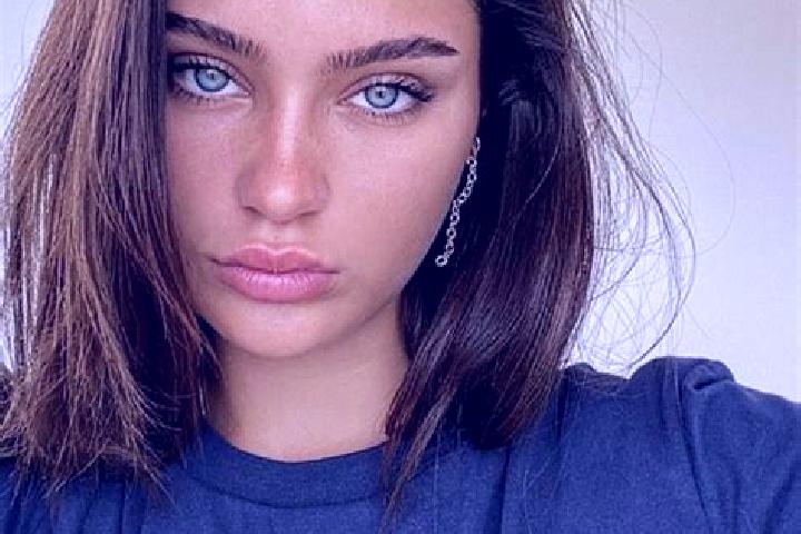 Amelia, 33, a auburn dark-eyed middle eastern companion based in Calcinato. Offering Dinner Date, A-Level, Party Girl. Available for incall and outcall, over...