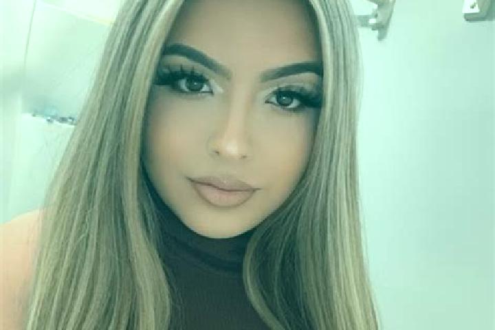 Amelia, 33, a blonde grey-eyed latina companion based in Sankt Agatha. Offering Roleplay, Massage, Fetish. Available for incall and outcall, overnight bookin...