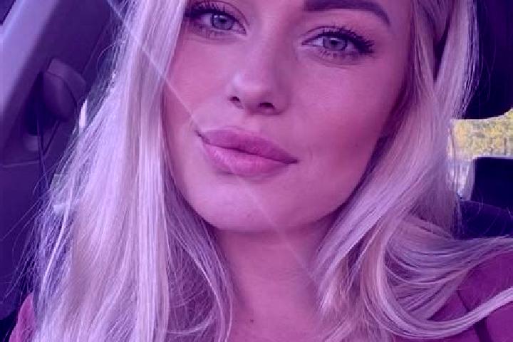 Amelia, 33, a blonde hazel-eyed caribbean companion based in Hausen. Offering Party Girl, 69, Fetish. Available for incall and outcall, day and evening dates.