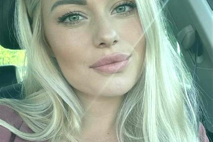 Amelia, 33, a blonde hazel-eyed mediterranean companion based in Baifla. Offering Duos, Girlfriend Experience, A-Level, Domination. Available for incall and ...