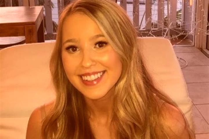 Amelia, 33 — Escort in Joel, United States