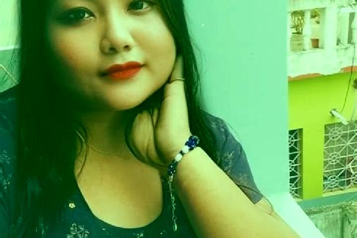 Amelia, 33 — Escort in Munung, Indonesia