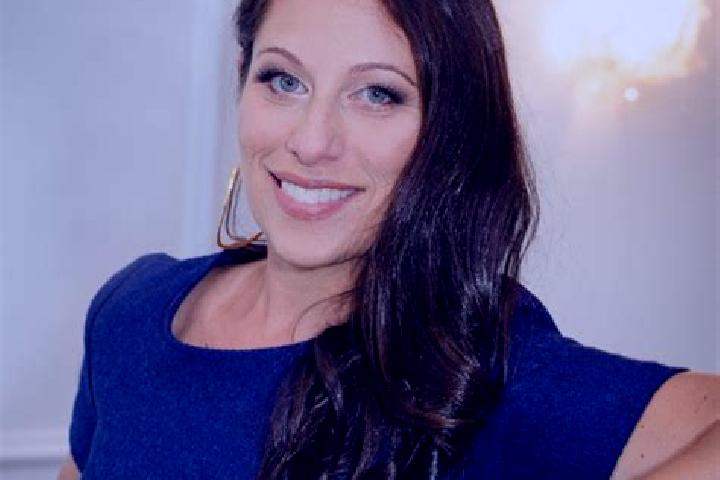 Amelia, 33 — Escort in Timnath, United States