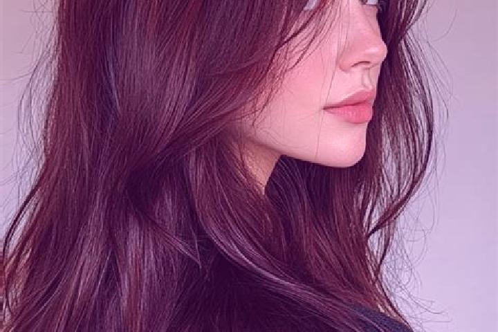 Amelia, 34, a auburn brown-eyed caucasian companion based in Marsilly. Offering Erotic Massage, CIM, Couples, Domination. Available for incall and outcall, d...