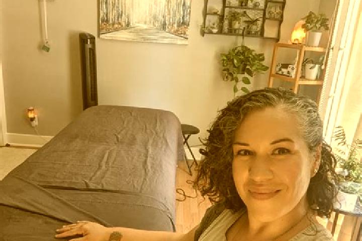 Amelia, 34, a auburn grey-eyed ebony companion based in Georgestown. Offering Overnight, Massage, Erotic Massage, Tantra, GFE. Available for incall and outca...