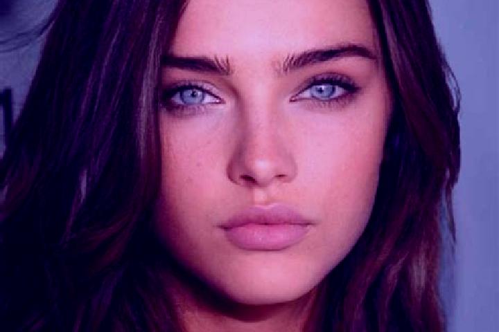 Amelia, 34, a brunette amber-eyed caucasian companion based in Naranja de Tapia. Offering GFE, CIM, Deep French Kissing. Available for incall and outcall, ov...