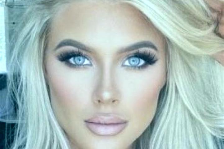 Amelia, 34, a platinum blonde dark-eyed caribbean companion based in Texcapilla. Offering Tantra, Prostate Massage, CIM. Available for incall and outcall, da...