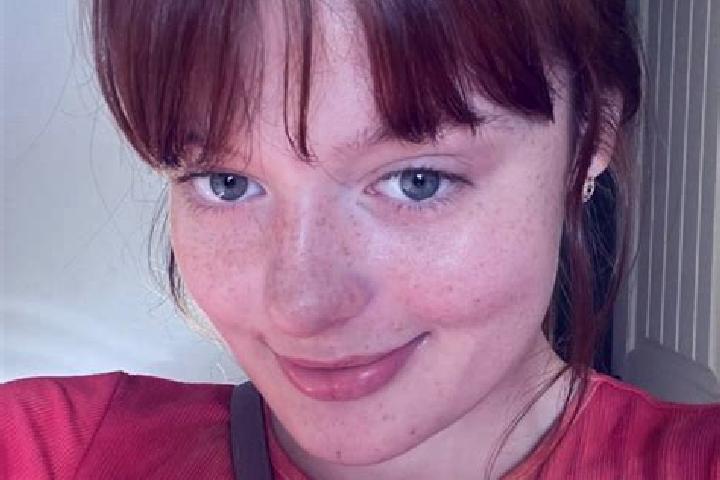 Amelia, 34, a red green-eyed mediterranean companion based in Valhuon. Offering Dinner Date, Party Girl, Striptease, Fetish. Available for incall and outcall...