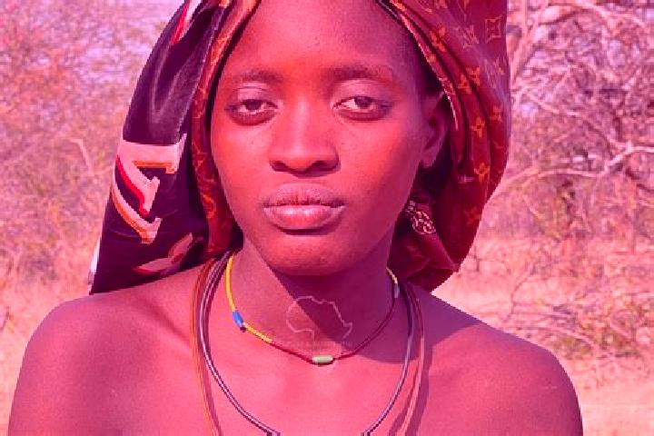 Amelia, 34 — Escort in Humbe, Angola