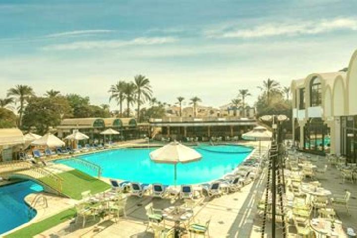 Amelia, 34 — Escort in Kafr Sa d, Egypt
