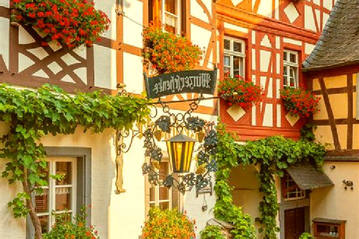 Amelia, 34 — Escort in Muschwitz, Germany