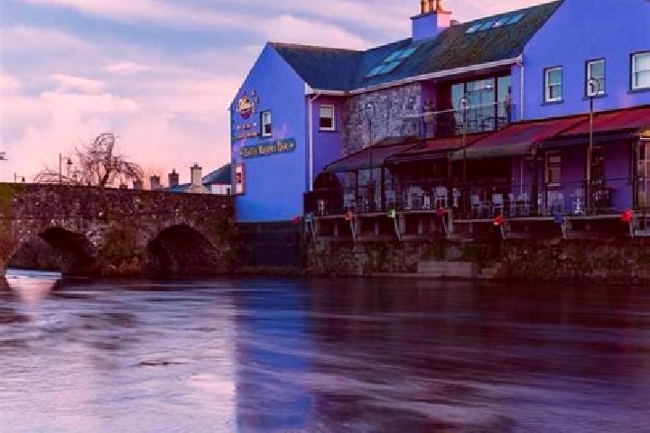 Amelia, 34 — Escort in Newtown Trim, Ireland