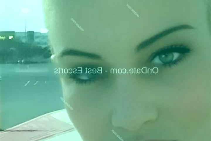 Amelia, 34 — Escort in Pisculesti, Romania