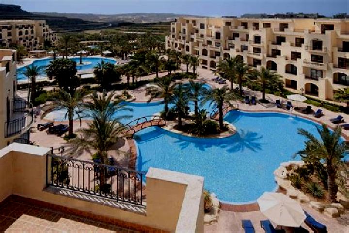 Amelia, 34 — Escort in San Lawrenz, Malta