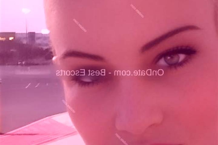 Amelia, 34 — Escort in Troshkovo, Russia