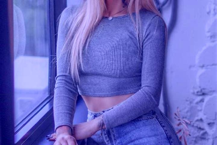 Amelia, 34 — Escort in Vorokomle, Ukraine
