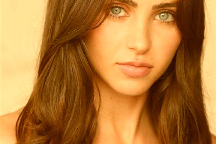 Amelia, 35, a brunette blue-eyed caribbean companion based in Umbuldamar. Offering Dinner Date, Domination, Party Girl, OWO. Available for incall and outcall...