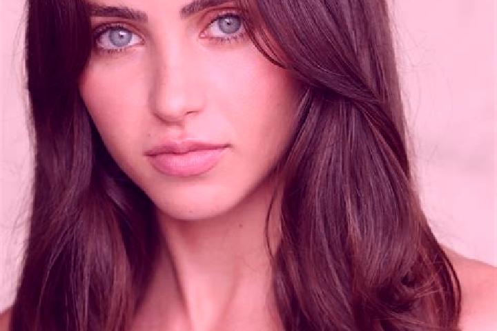 Amelia, 35, a brunette blue-eyed ebony companion based in Cadale. Offering Prostate Massage, A-Level, Party Girl, Overnight. Available for incall and outcall...