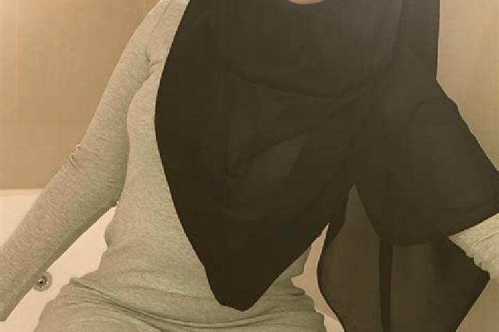 Amelia, 35 — Escort in Suwayr, Yemen