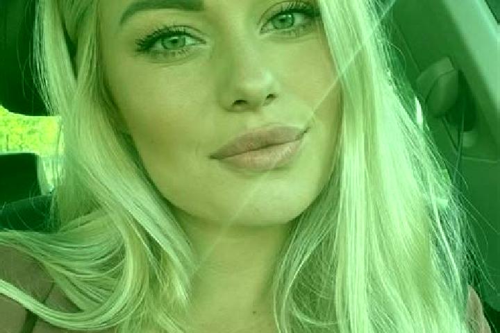 Amelia, 36, a blonde hazel-eyed ebony companion based in Malafretaz. Offering 69, Tantra, Prostate Massage. Available for incall and outcall, overnight booki...