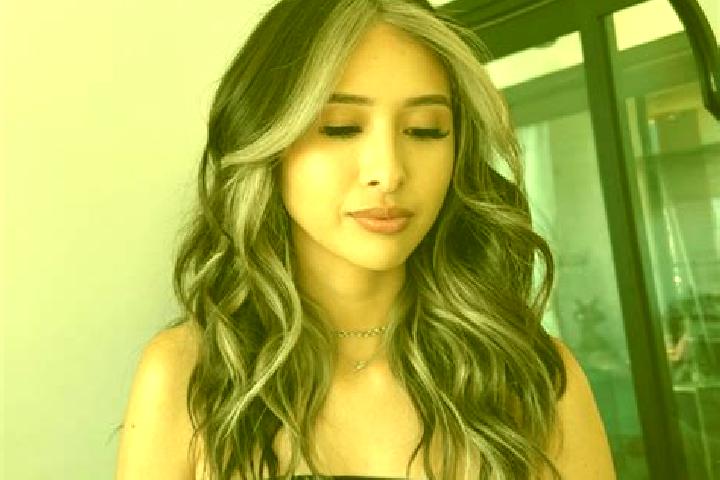Amelia, 36, a platinum blonde dark-eyed asian companion based in Cruz Vidriada. Offering CIM, Tantra, Travel Companion, Erotic Massage, Fetish. Available for...