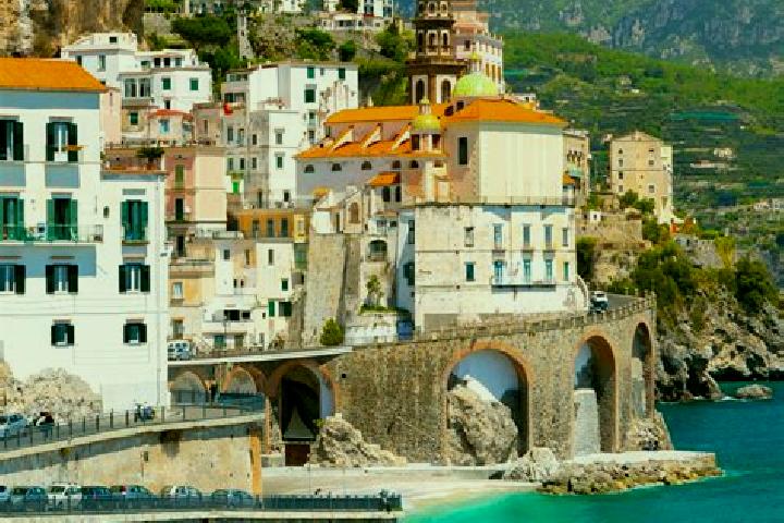 Amelia, 36 — Escort in Avetrana, Italy