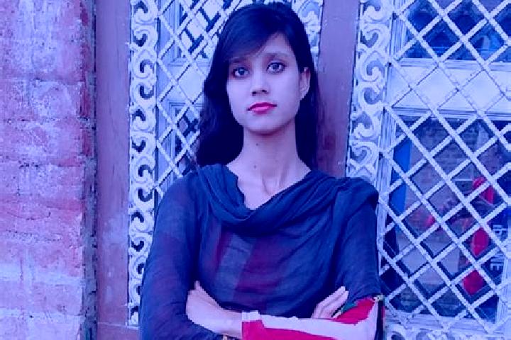 Amelia, 36 — Escort in Bangarmau, India