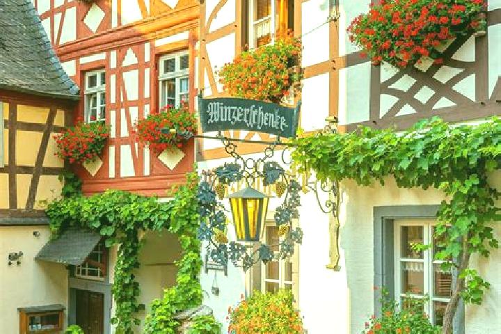Amelia, 36 — Escort in Boseroth, Germany