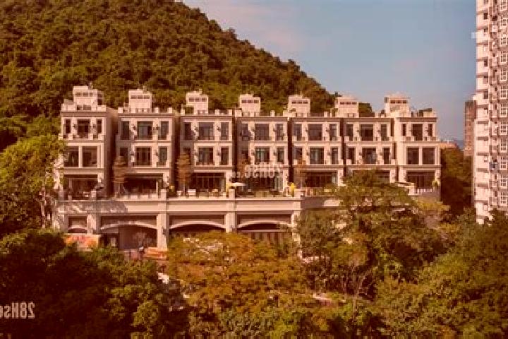Amelia, 36 — Escort in Pokfulam Gardens, Hong Kong