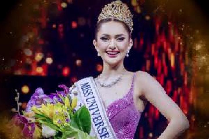 Amelia, 36 — Escort in Semut, Philippines
