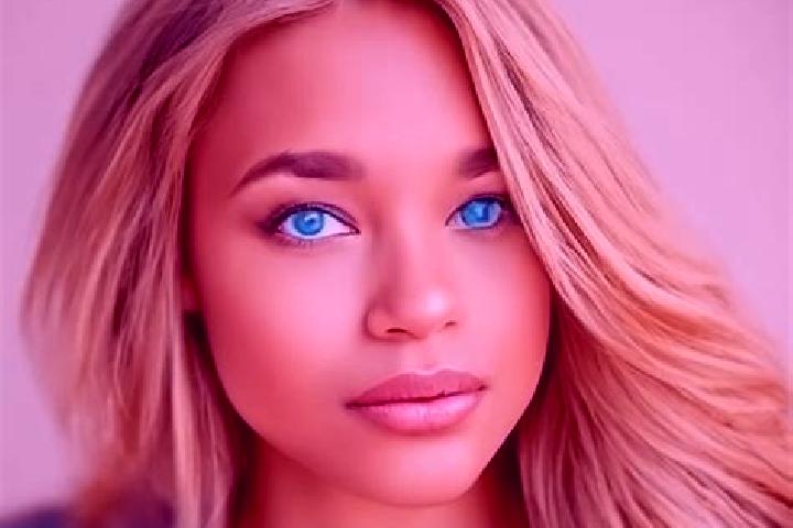 Amelia, 37, a blonde blue-eyed latina companion based in Estacion Consuelo. Offering Prostate Massage, Roleplay, Striptease, Deep French Kissing. Available f...