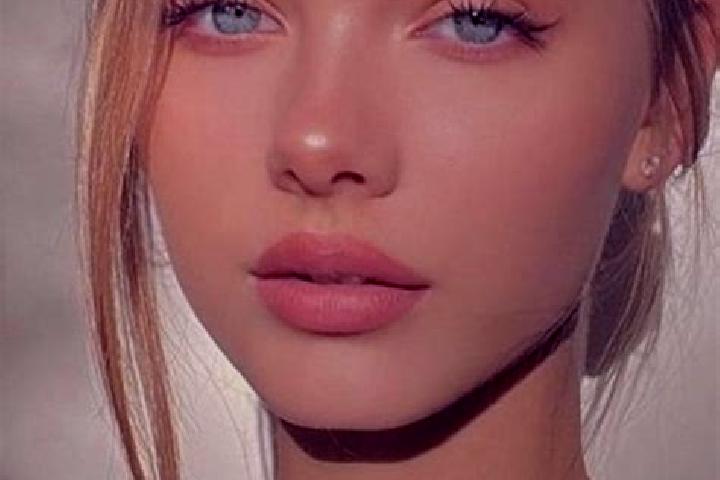 Amelia, 37, a dark blonde blue-eyed middle eastern companion based in Dettingen an der Erms. Offering Dinner Date, A-Level, Travel Companion, Overnight. Avai...