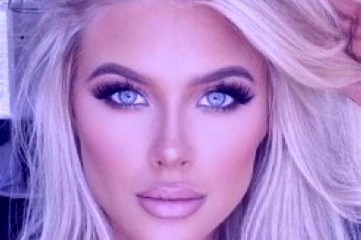 Amelia, 37, a platinum blonde hazel-eyed middle eastern companion based in Garisul. Offering Tantra, OWO, 69. Available for incall and outcall, overnight boo...