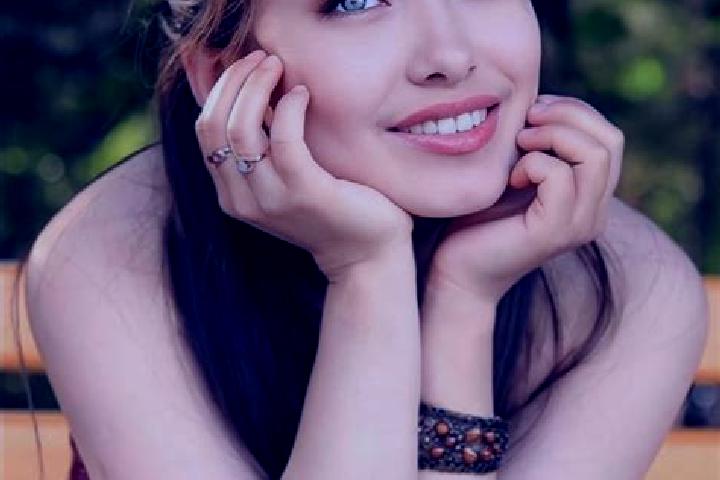 Amelia, 37, a red blue-eyed asian companion based in Surulere. Offering Massage, Striptease, BDSM, Couples. Available for incall and outcall, overnight booki...