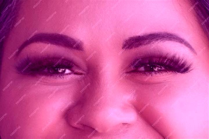 Amelia, 37, a red green-eyed latina companion based in Paudorf. Offering Deep French Kissing, Striptease. Available for incall and outcall, day and evening d...
