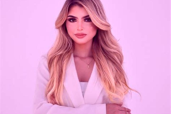 Amelia, 37 — Escort in Talamantes, Mexico