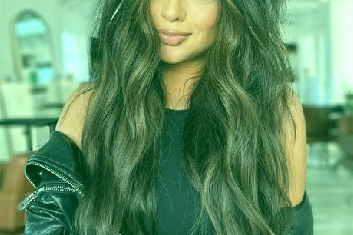 Amelia, 38, a brunette dark-eyed mixed companion based in Tall Khosrow. Offering Erotic Massage, Massage, Deep French Kissing, Prostate Massage. Available fo...