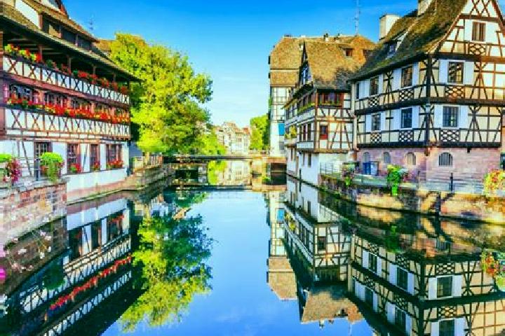 Amelia, 38 — Escort in Macheren, France