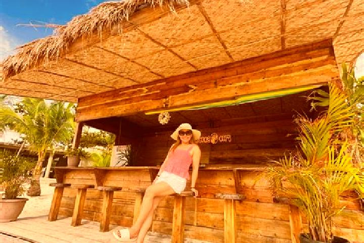 Amelia, 38 — Escort in Maigo, Philippines