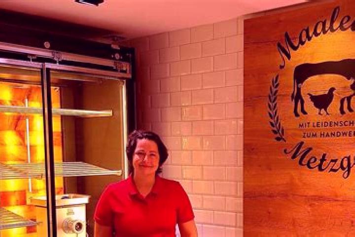 Amelia, 38 — Escort in Mainleus, Germany
