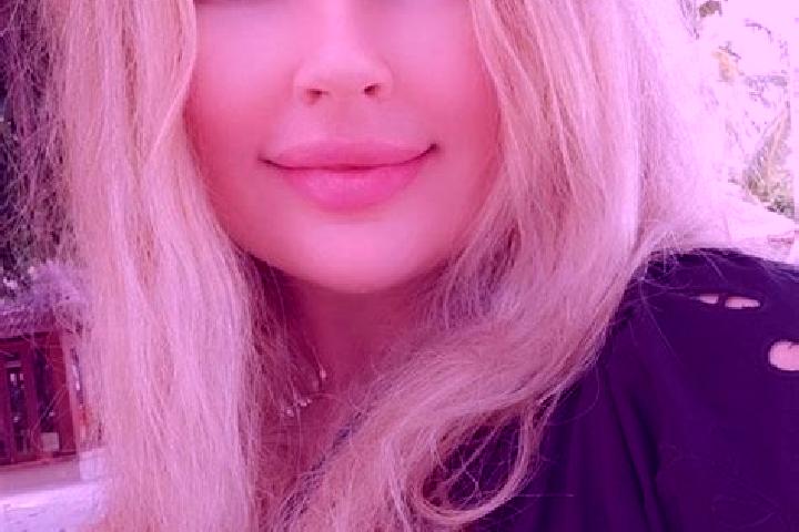 Amelia, 39, a auburn blue-eyed mediterranean companion based in Santiago Matatlan. Offering GFE, BDSM, Tantra, Domination, Erotic Massage. Available for inca...