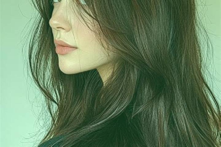 Amelia, 39, a auburn brown-eyed mediterranean companion based in Khovis. Offering Prostate Massage, Striptease, Travel Companion. Available for incall and ou...
