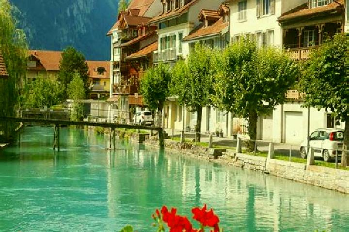 Amelia, 39 — Escort in Blauen, Switzerland