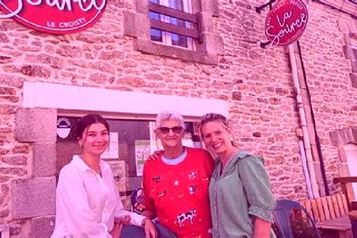 Amelia, 39 — Escort in Le Croisty, France