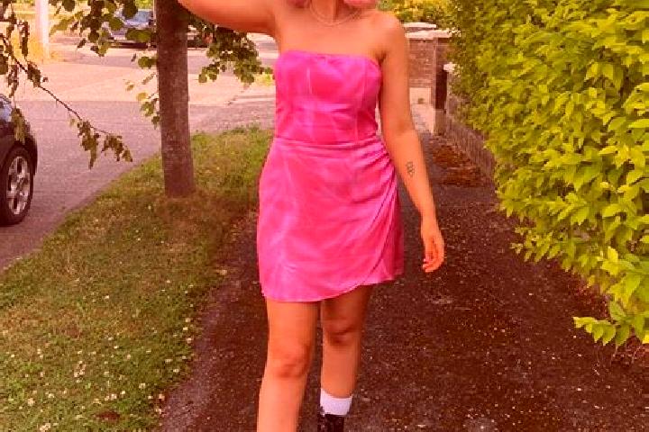 Amelia, 39 — Escort in Pink, United States